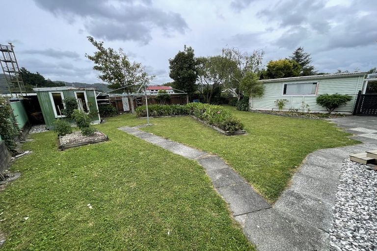 Photo of property in 14 Heath Street, Wainuiomata, Lower Hutt, 5014