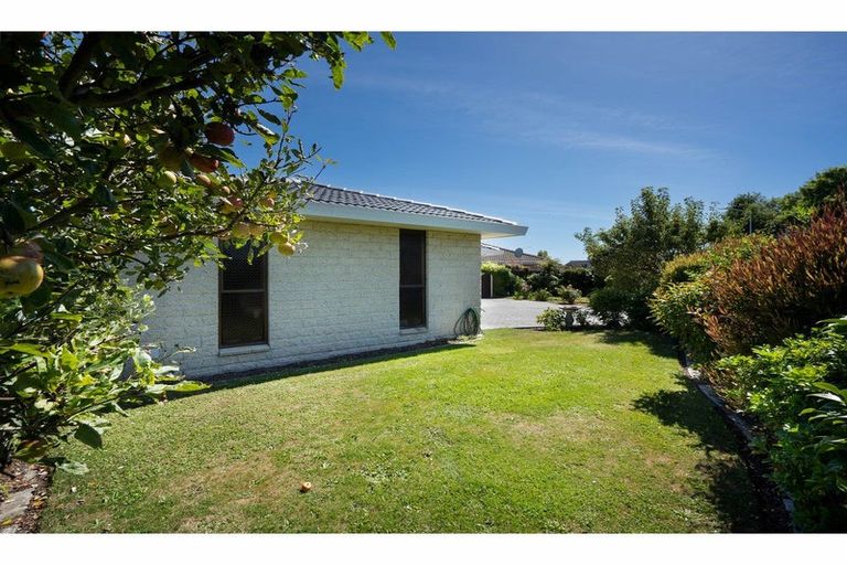 Photo of property in 75 Frankleigh Street, Somerfield, Christchurch, 8024