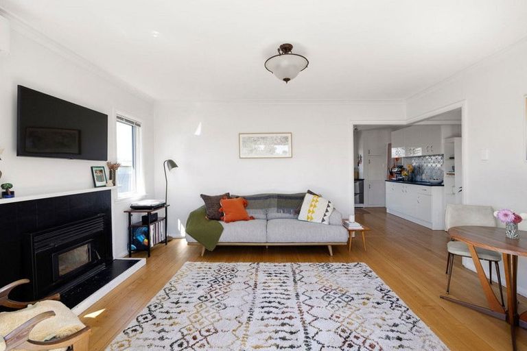 Photo of property in 52 Campbell Street, Leamington, Cambridge, 3432