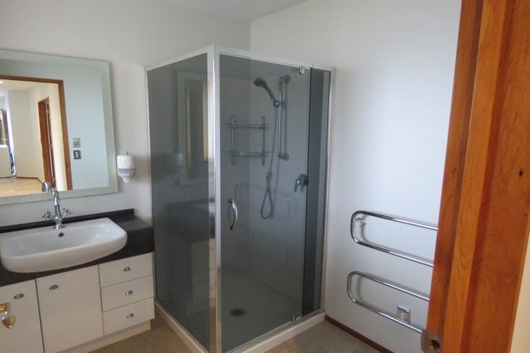 Photo of property in 183 Withells Road, Avonhead, Christchurch, 8042