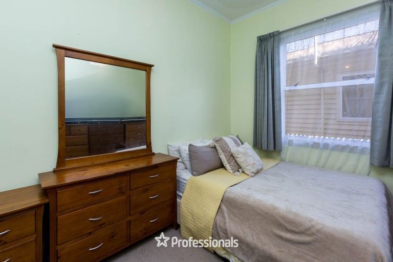 Photo of property in 24 Bouverie Street, Petone, Lower Hutt, 5012