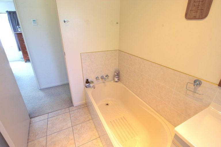 Photo of property in 9 Norwich Place, Bethlehem, Tauranga, 3110