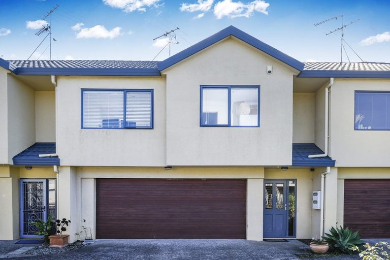 Photo of property in 103d St Lukes Road, Sandringham, Auckland, 1025