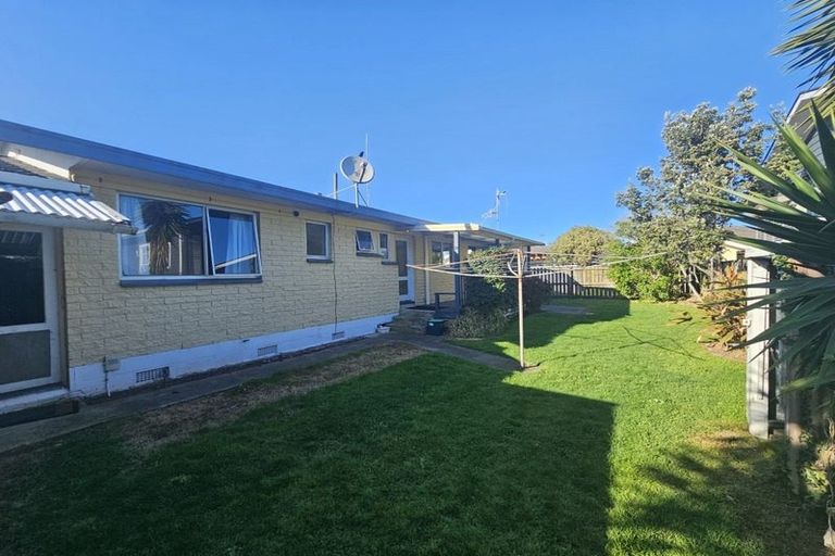 Photo of property in 2 Parewaitai Court, Papamoa Beach, Papamoa, 3118
