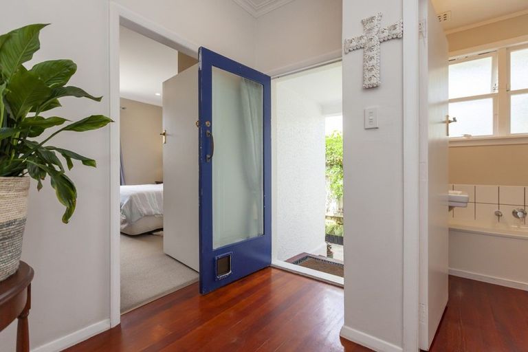 Photo of property in 21 Arthur Street, Paraparaumu Beach, Paraparaumu, 5032