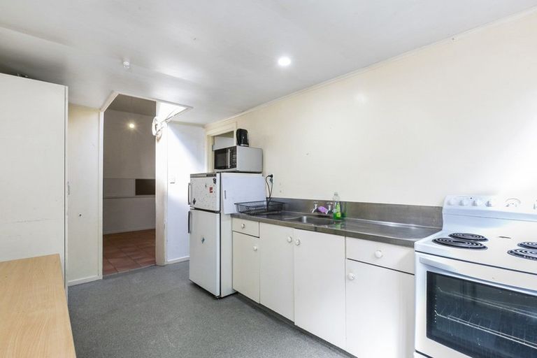 Photo of property in 100 Dundas Street, North Dunedin, Dunedin, 9016