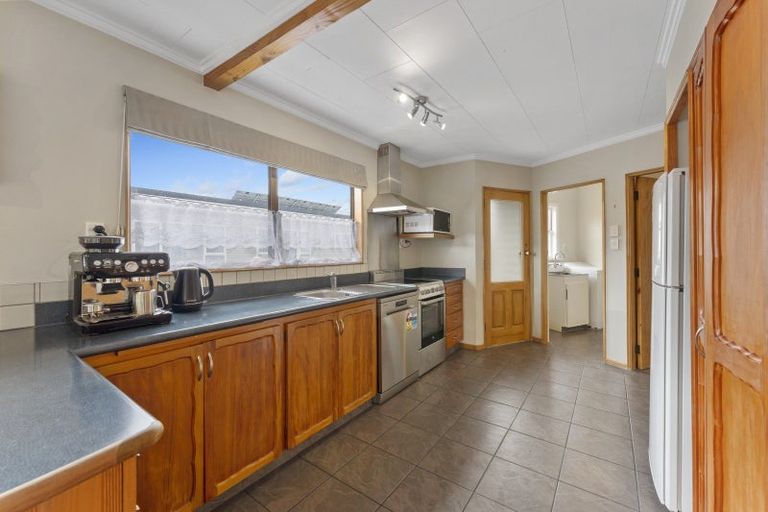 Photo of property in 28 Perry Street, Heretaunga, Upper Hutt, 5018