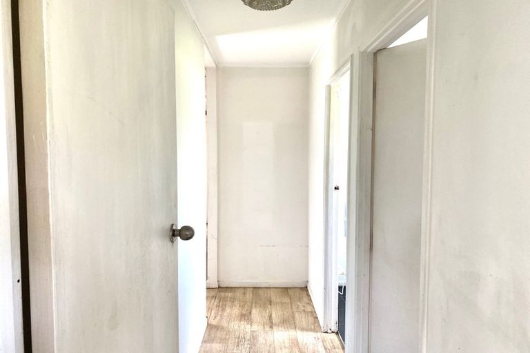 Photo of property in 1/30 Latham Avenue, Pakuranga, Auckland, 2010