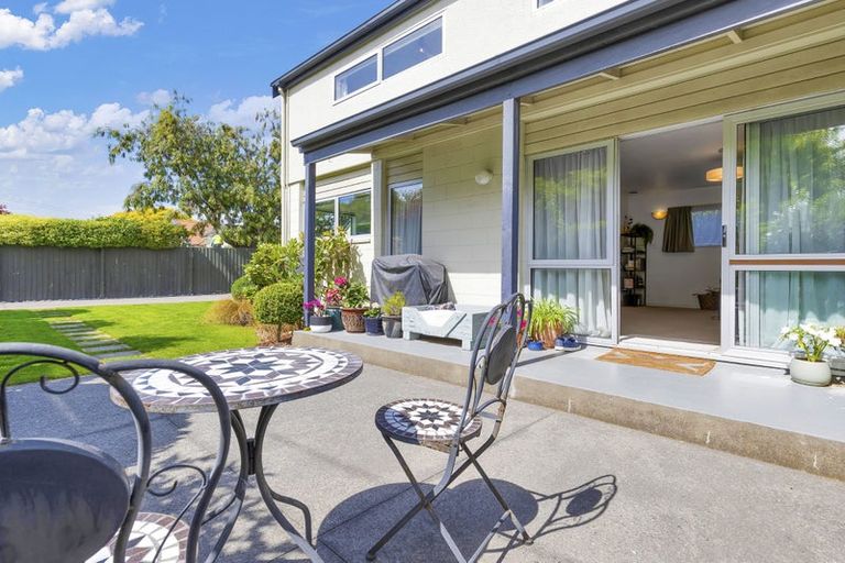 Photo of property in 107 Windermere Road, Papanui, Christchurch, 8053