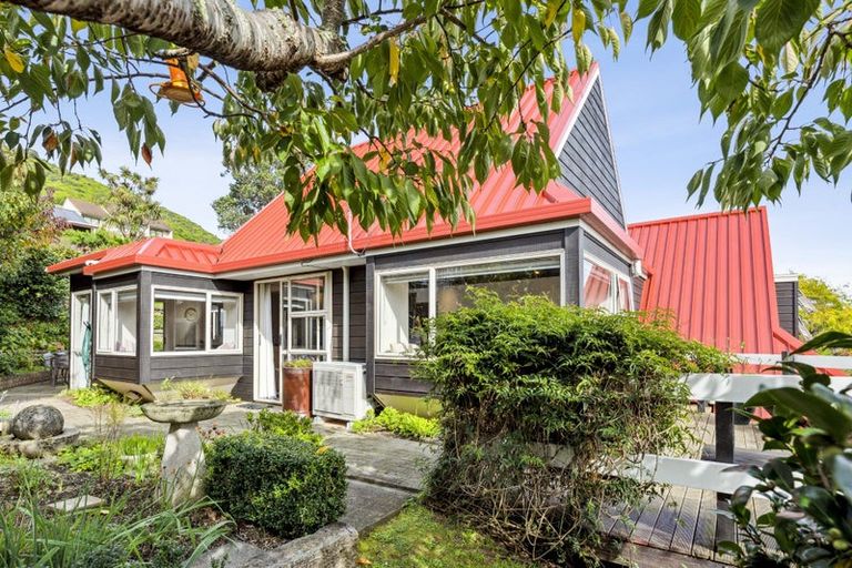 Photo of property in 75 Huia Street, Waikanae, 5036
