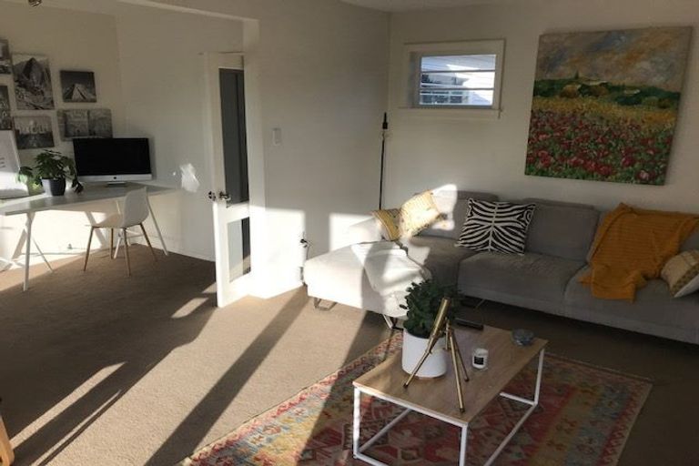 Photo of property in 239 Weston Road, St Albans, Christchurch, 8052