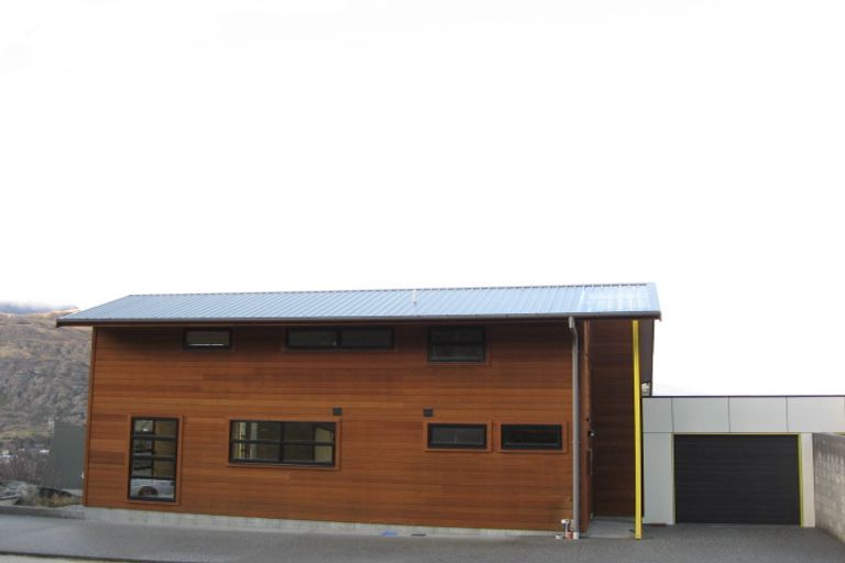 Photo of property in 3 Miners Lane, Queenstown, 9300