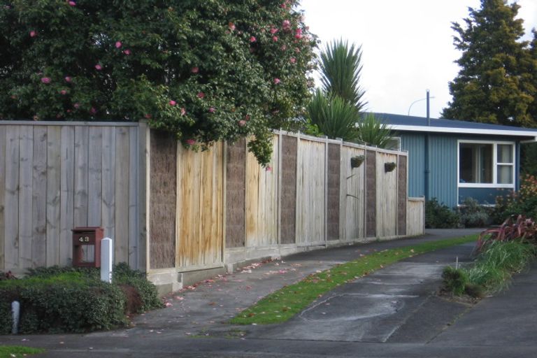 Photo of property in 43 Epsom Road, Hokowhitu, Palmerston North, 4410