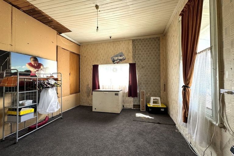 Photo of property in 17 Bridport Street, Kaitangata, 9210