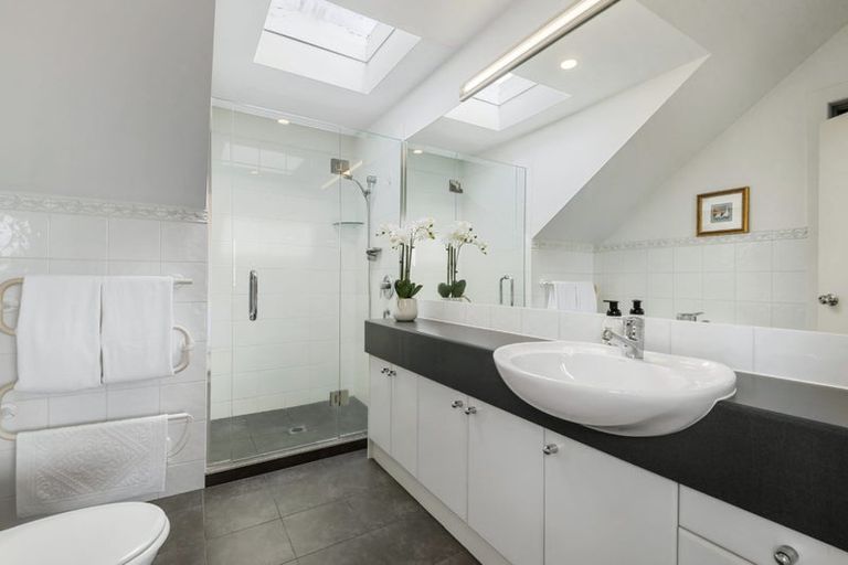 Photo of property in 8 Brown Street, Hauraki, Auckland, 0622