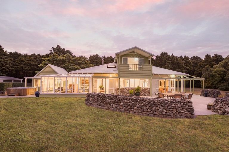 Photo of property in 327 Otaki Gorge Road, Hautere, Otaki, 5582