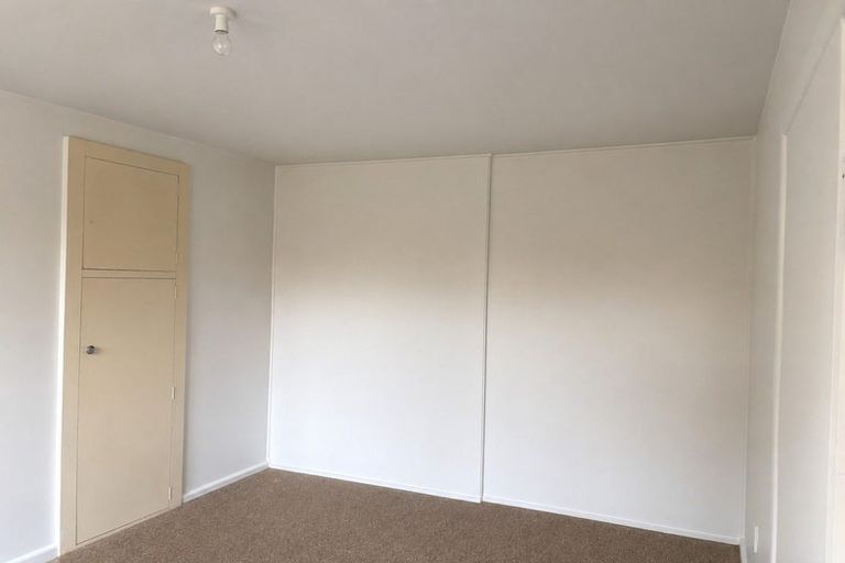Photo of property in 8 Lochee Road, Upper Riccarton, Christchurch, 8041