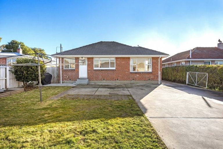 Photo of property in 320 Greers Road, Bishopdale, Christchurch, 8053