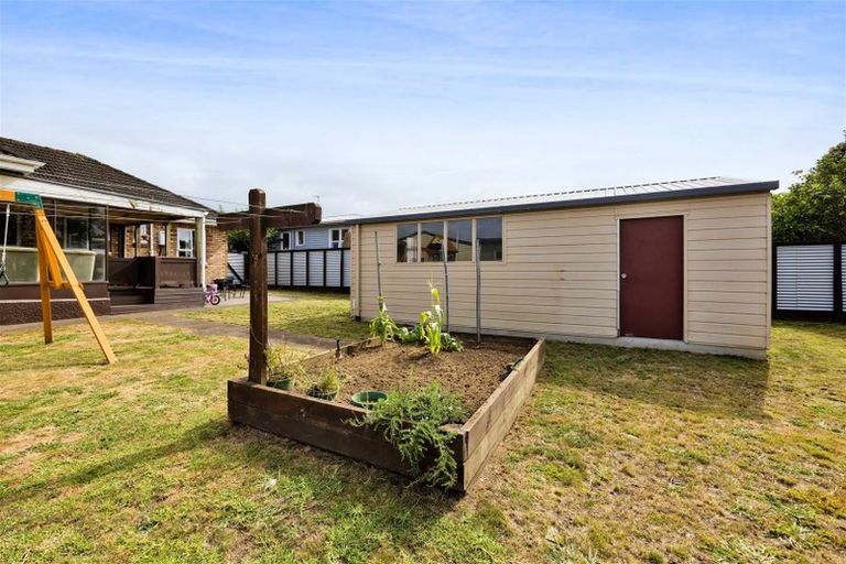 Photo of property in 29 Brookes Terrace, Waitara, 4320