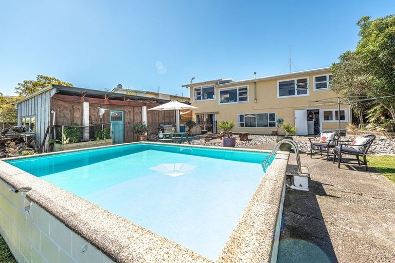 Photo of property in 104 Mount View Road, Bastia Hill, Whanganui, 4500