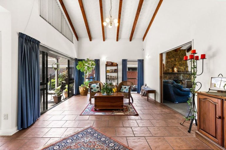 Photo of property in 35 Ngarimu Crescent, Taradale, Napier, 4112