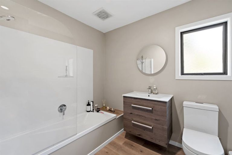 Photo of property in 10 Kenneth Hopper Place, Manly, Whangaparaoa, 0930