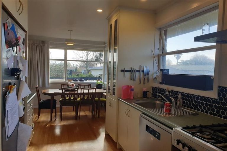 Photo of property in 3 Frame Street, Leamington, Cambridge, 3432