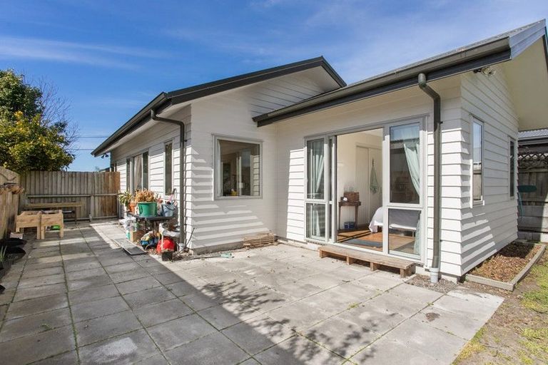 Photo of property in 41 Ngarimu Street, Avonside, Christchurch, 8061