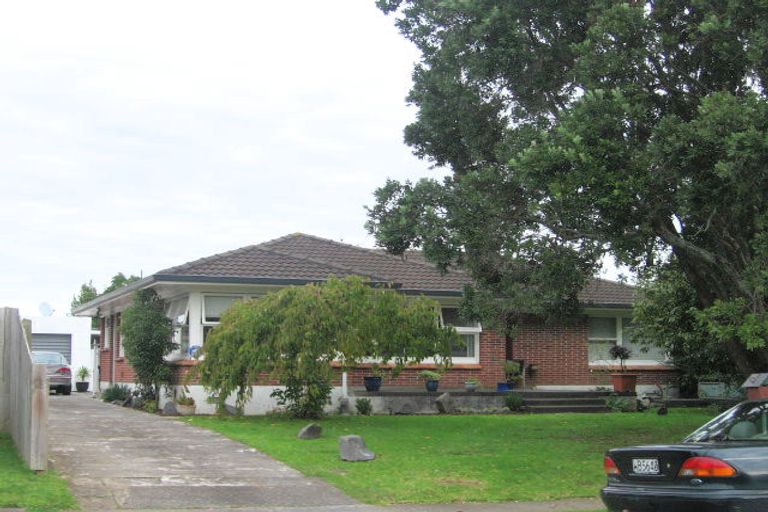 Photo of property in 28 Omana Road, Papatoetoe, Auckland, 2025