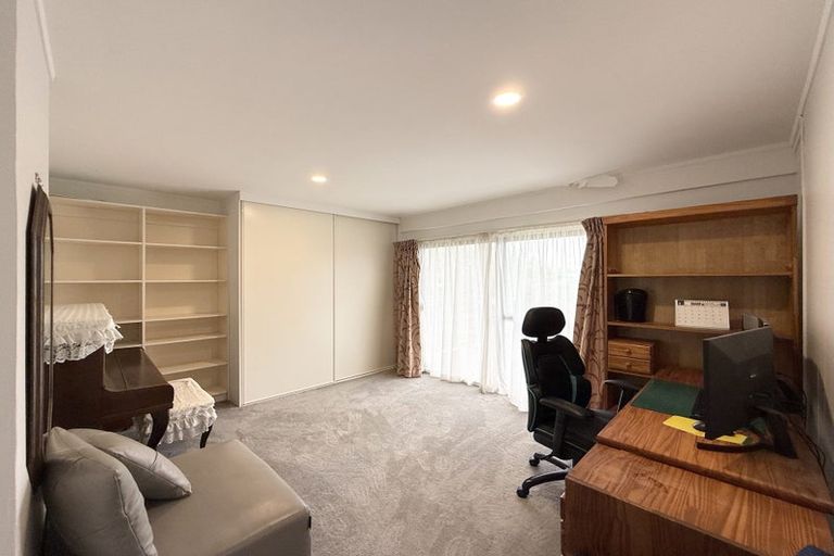 Photo of property in 1/16 Quebec Road, Milford, Auckland, 0620