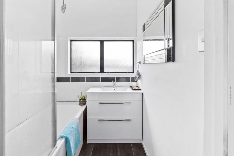 Photo of property in 34 Melton Street, Watlington, Timaru, 7910