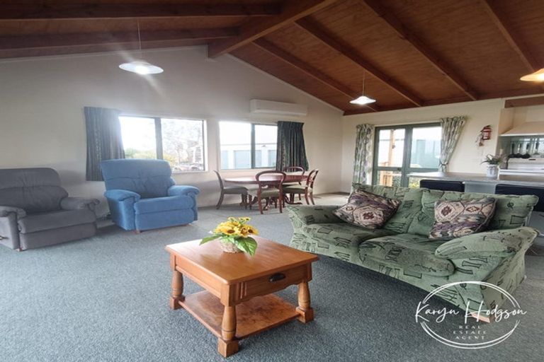 Photo of property in 7 Te Opi Road East, Whakapirau, Maungaturoto, 0583