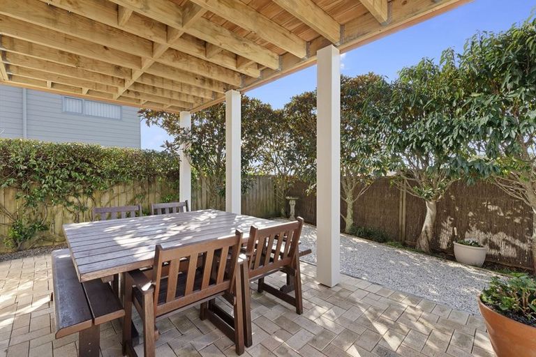 Photo of property in 1/35 Kowhai Road, Mairangi Bay, Auckland, 0630