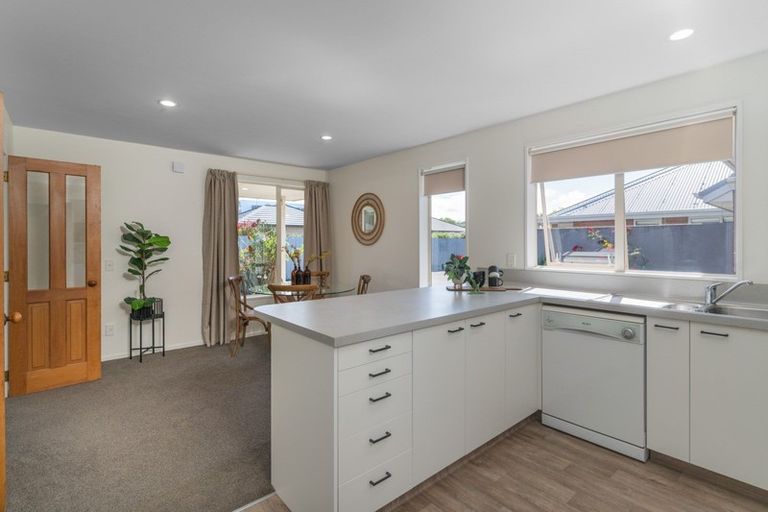 Photo of property in 1/7 Kennedys Bush Road, Halswell, Christchurch, 8025