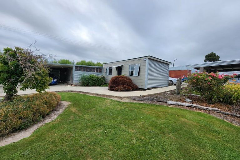 Photo of property in 127 Burnetts Hill Road, Waikoikoi, Gore, 9771