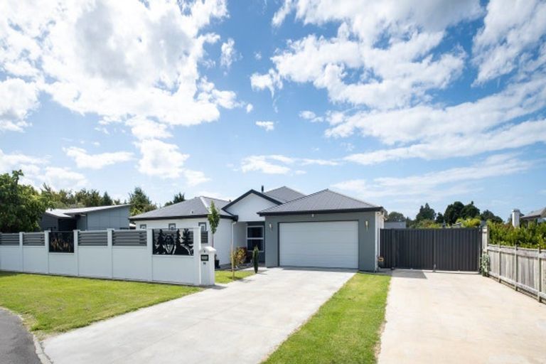 Photo of property in 66 Mcelwee Street, Jervoistown, Napier, 4112