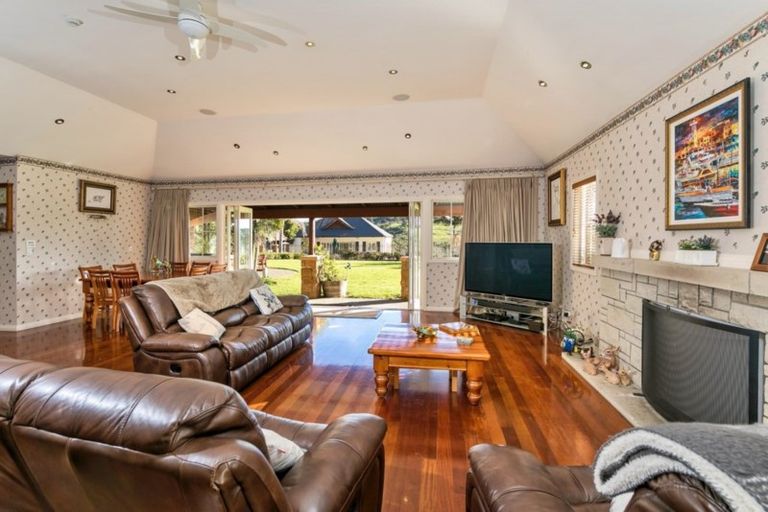 Photo of property in 44 Pearson Road, Whitford, Howick, 2571