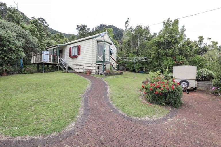 Photo of property in 18 Puriri Street, Te Aroha, 3320
