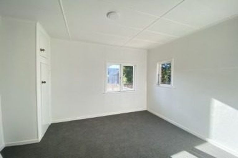 Photo of property in 930 Heaphy Terrace, Fairfield, Hamilton, 3214