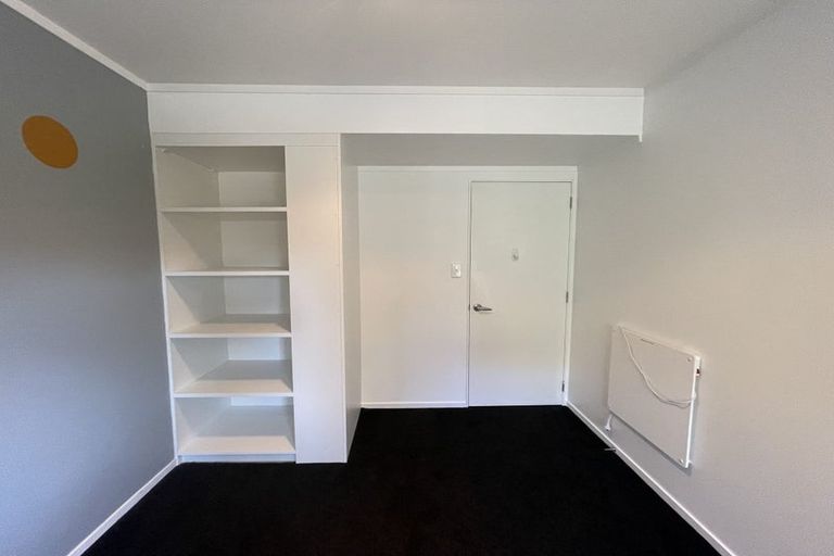 Photo of property in 2/63 Langana Avenue, Browns Bay, Auckland, 0630