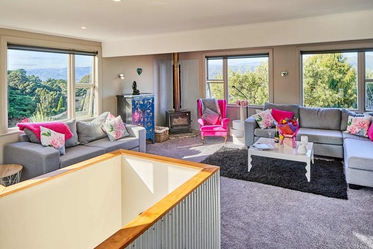 Photo of property in 49 Normandale Road, Normandale, Lower Hutt, 5010