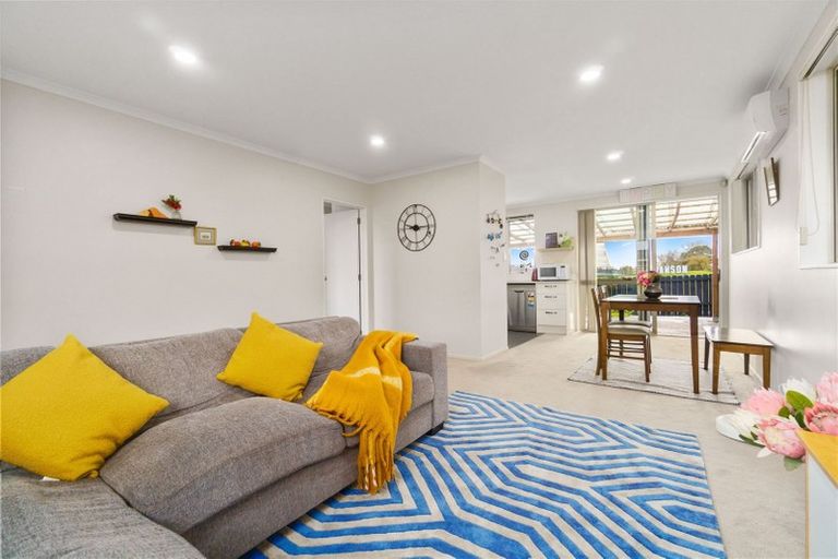 Photo of property in 29 Serenity Place, Otara, Auckland, 2023