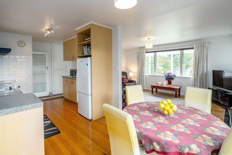 Photo of property in 6 Udy Street, Greytown, 5712