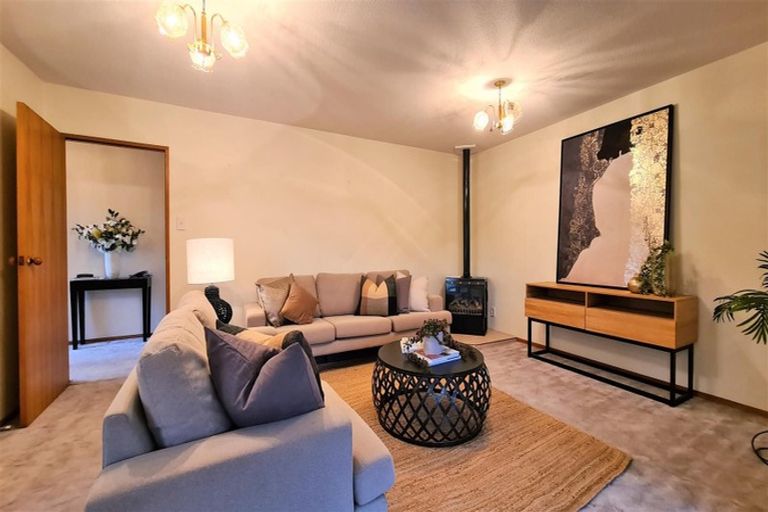 Photo of property in 19 Dumfries Drive, Hei Hei, Christchurch, 8042