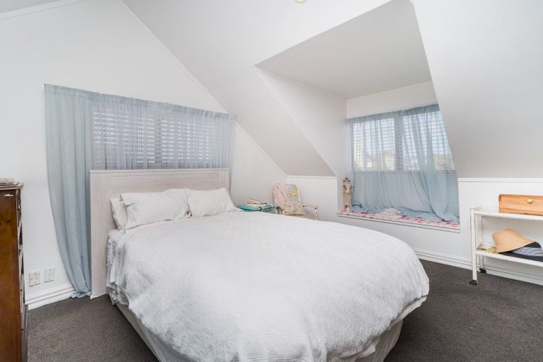 Photo of property in 19 Dahlia Street, Palmerston North, 4410