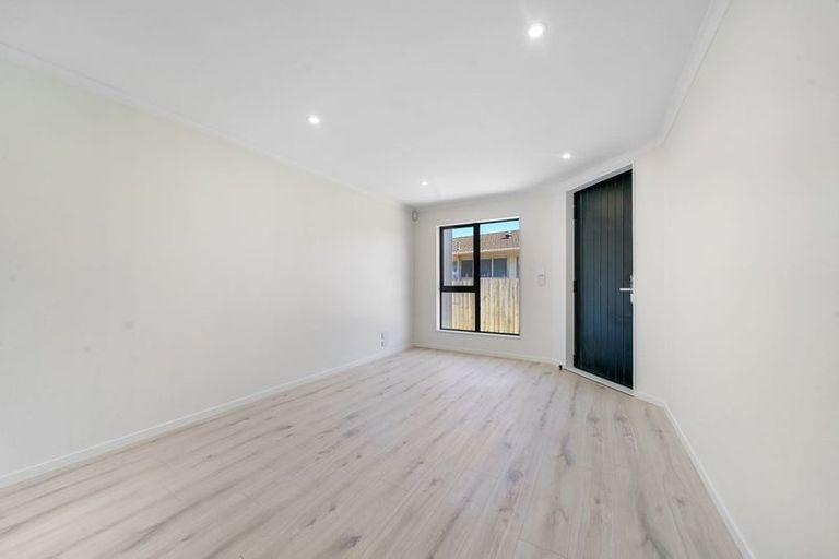Photo of property in 26b Rangataua Place, Manurewa, Auckland, 2102