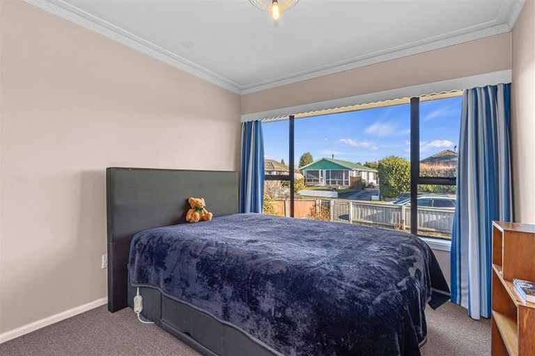 Photo of property in 23 Oriana Crescent, Hornby, Christchurch, 8042