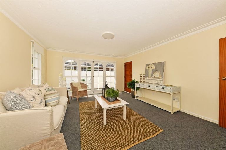 Photo of property in 1/222 Waimairi Road, Ilam, Christchurch, 8041