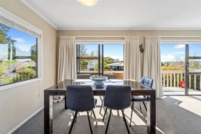 Photo of property in 10 Kenneth Hopper Place, Manly, Whangaparaoa, 0930