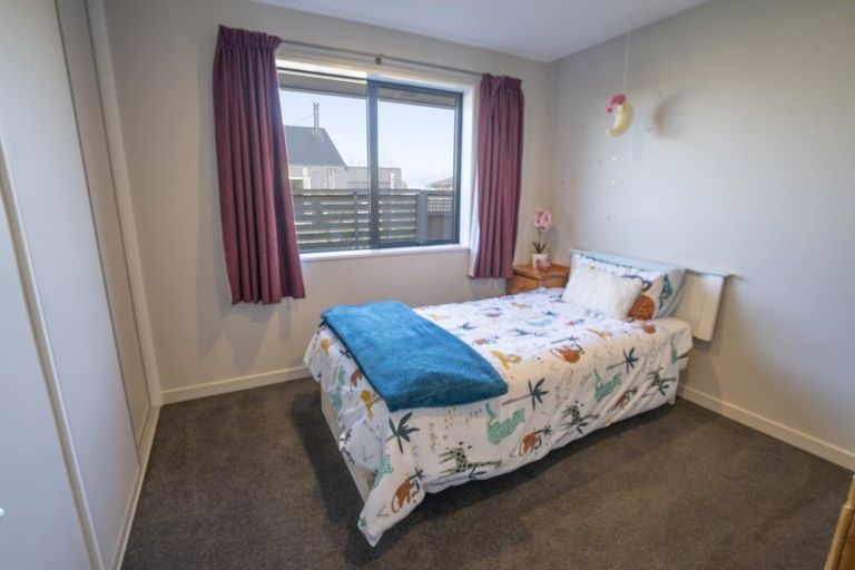 Photo of property in 9c Union Street, Winton, 9720